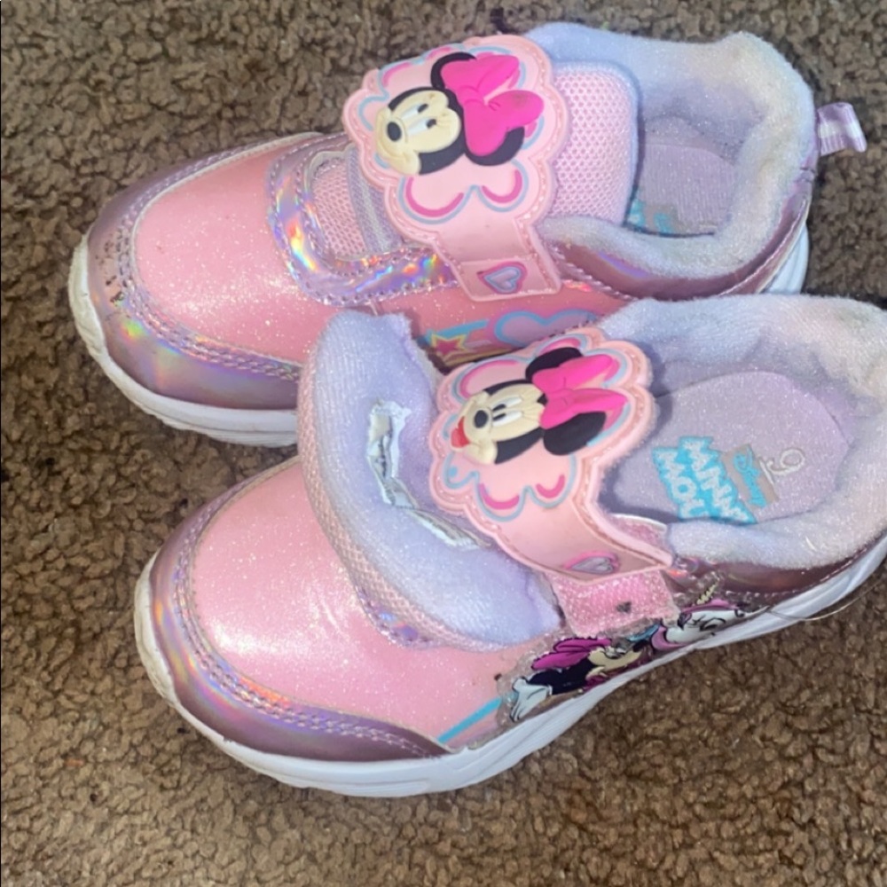 Toddlers size 9 shoes